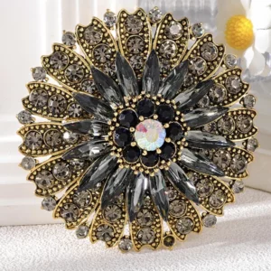 crystal-rhinestone-brooch